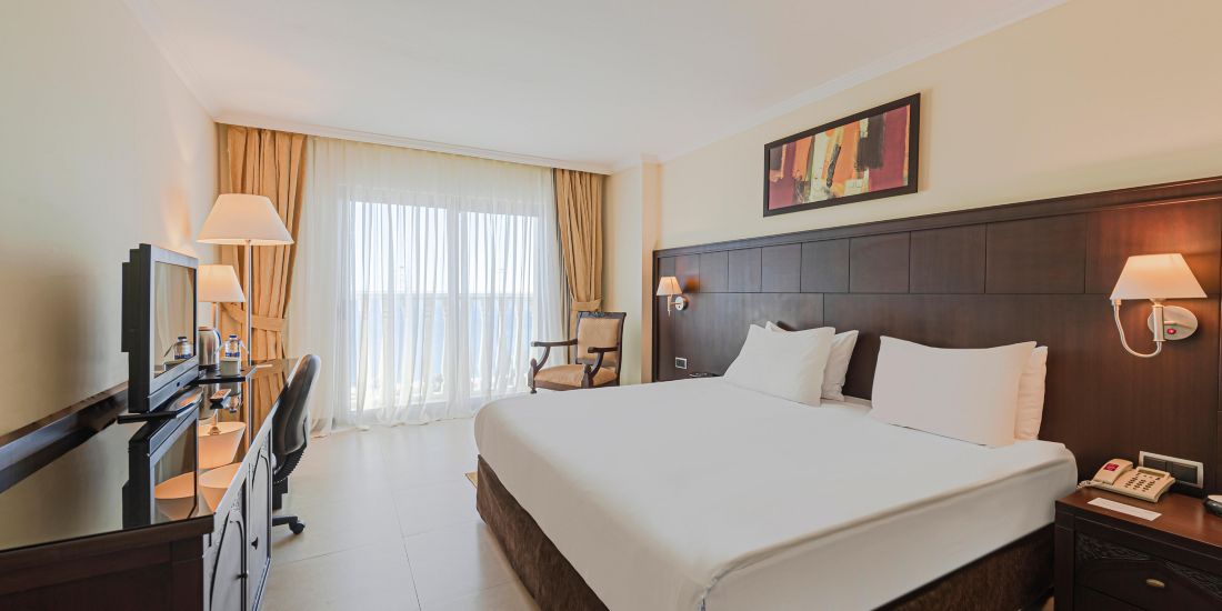 Crowne Plaza Antalya