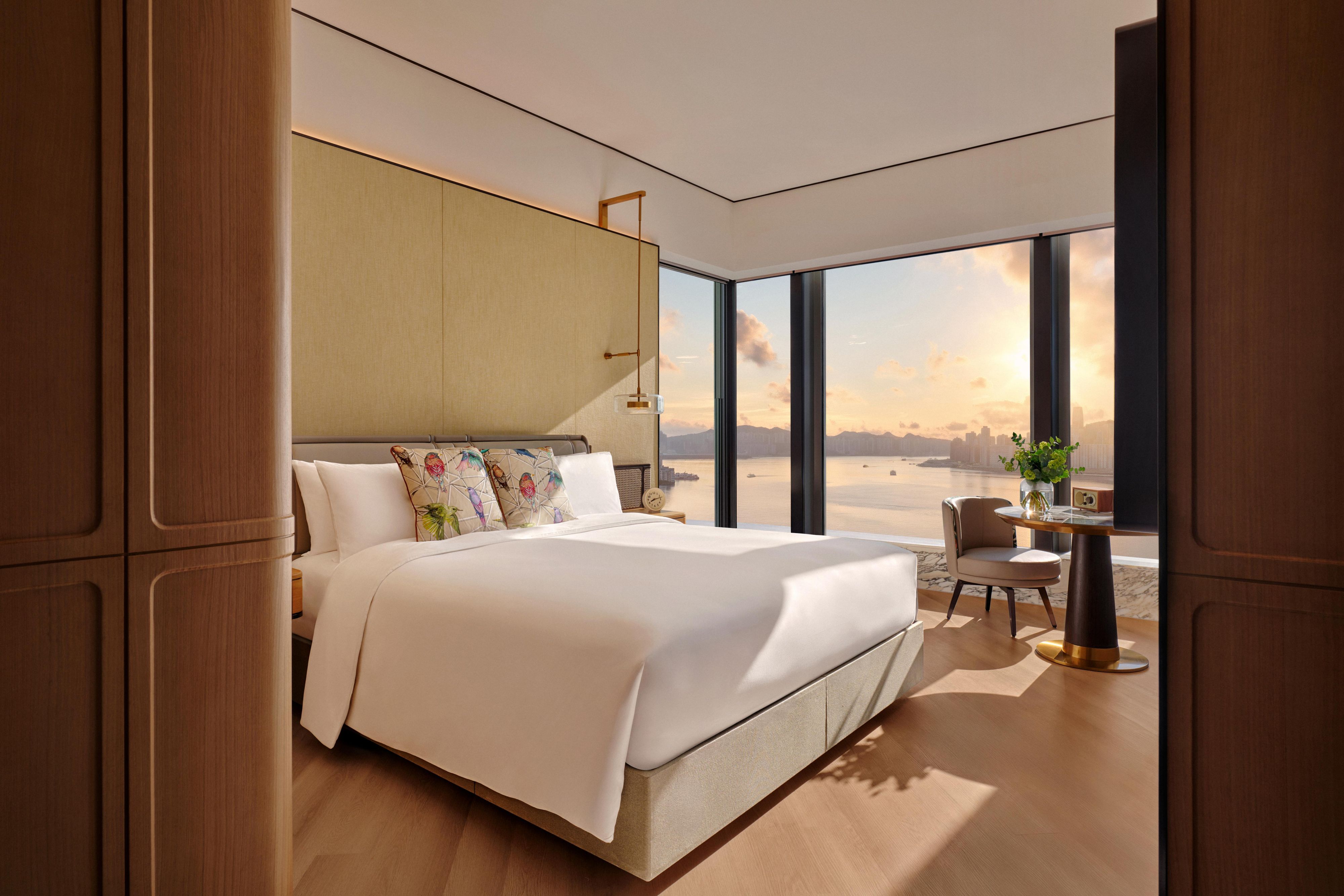 Kimpton Tsim Sha Tsui Hong Kong